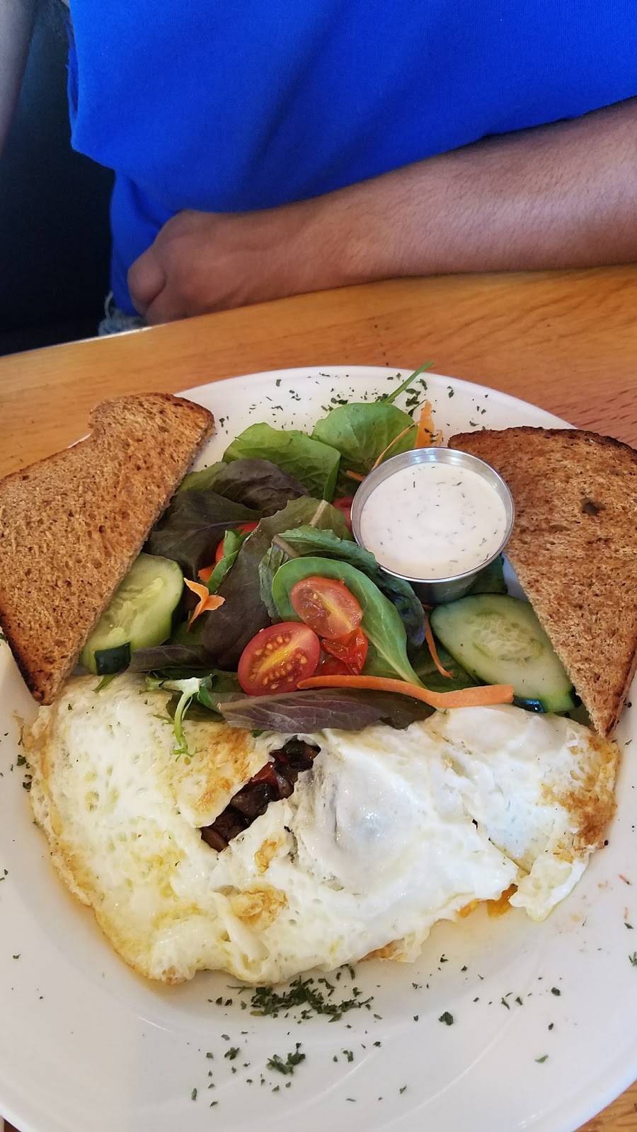 Oscars Cafe & Bar | restaurant | 125 E Tahquitz Canyon Way #108, Palm Springs, CA 92262, USA | 7603251188 OR +1 760-325-1188