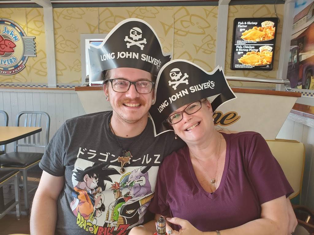 Long John Silvers | restaurant | 1600 N Summit St, Arkansas City, KS 67005, USA | 6204428870 OR +1 620-442-8870