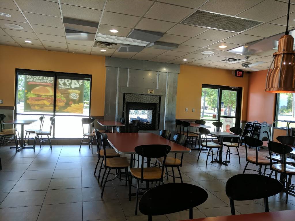 Jack in the Box | restaurant | 615 12th Ave NE, Norman, OK 73071, USA | 4053292981 OR +1 405-329-2981