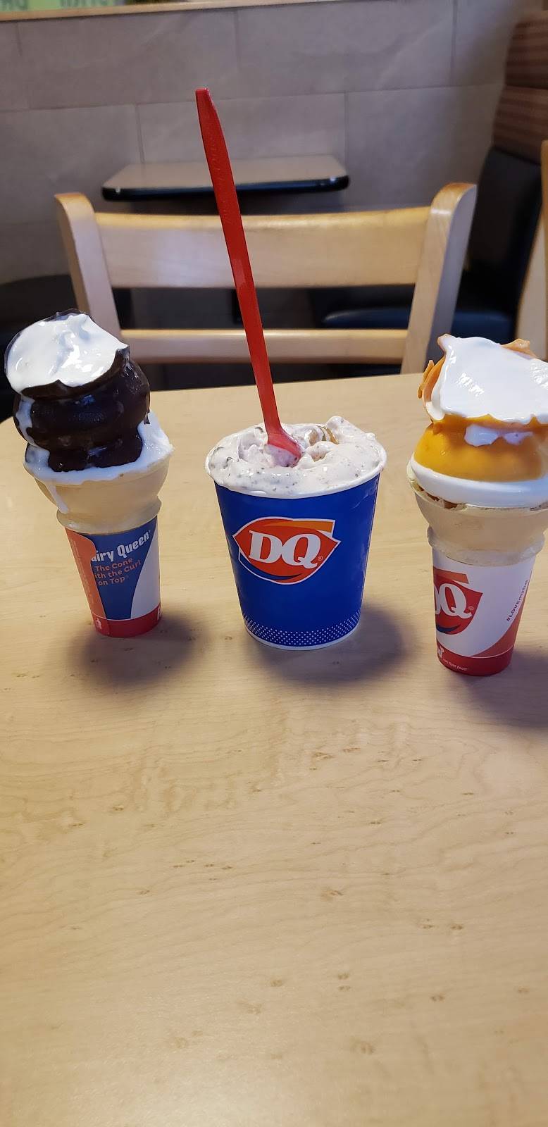 Dairy Queen Grill & Chill | restaurant | 4231 W Dunlap Ave, Phoenix, AZ 85051, USA | 6239399228 OR +1 623-939-9228