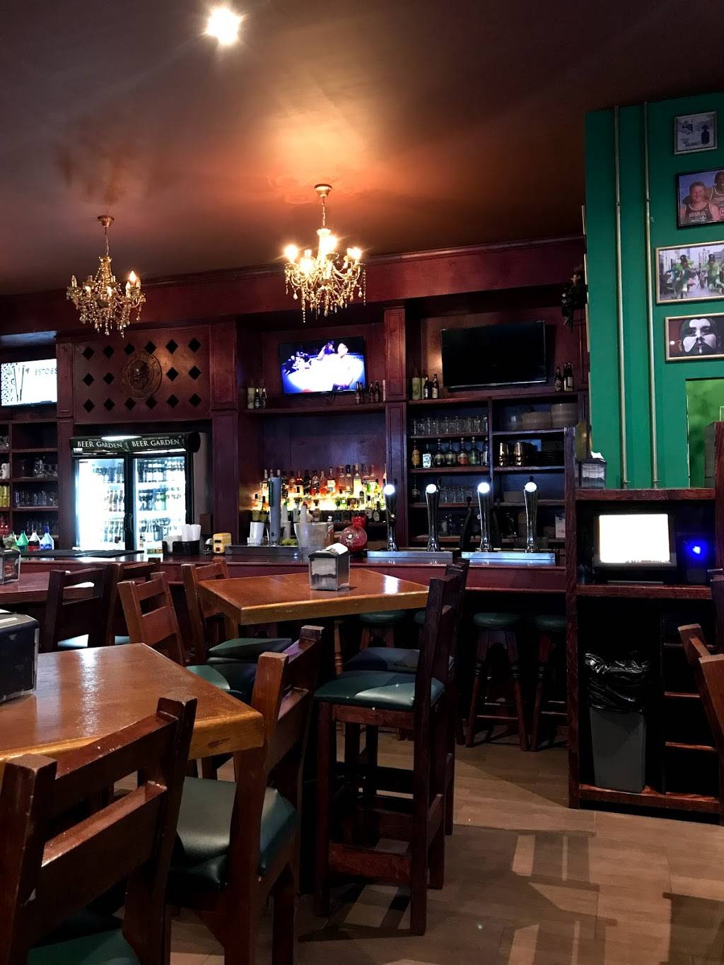 McCarthys Irish Pub | restaurant | Rampa Aeropuerto #16000 L-2.09 planta alta en Alameda, Town Center, La Pechuga, Otay Constituyentes, Tijuana, B.C., Mexico | 016646346238 OR +52 664 634 6238