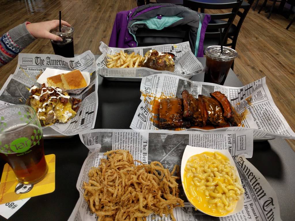 Smoke Rattle & Roll | restaurant | 711 Washington Ave, Chestertown, MD 21620, USA | 4432820261 OR +1 443-282-0261