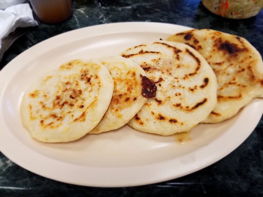 Tres Amigos Restaurant | restaurant | 4869 Santa Monica Blvd, Los Angeles, CA 90029, USA | 3236629202 OR +1 323-662-9202