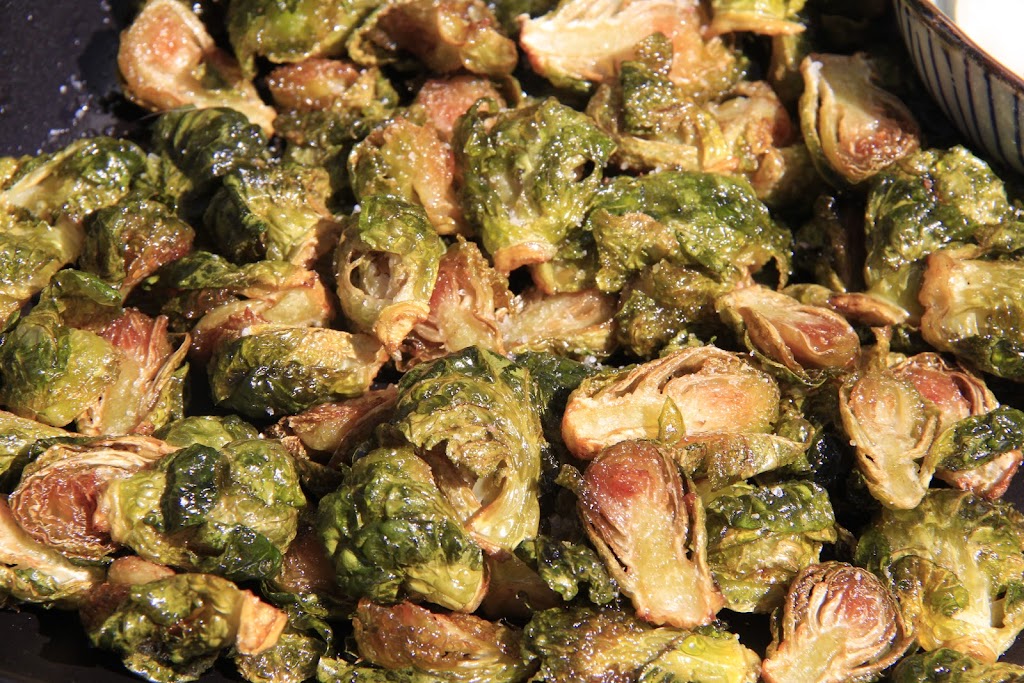 At Park Vegan Eatery | restaurant | 2499 Neptune Ct, Banta, CA 95304, USA | 2098142365 OR +1 209-814-2365