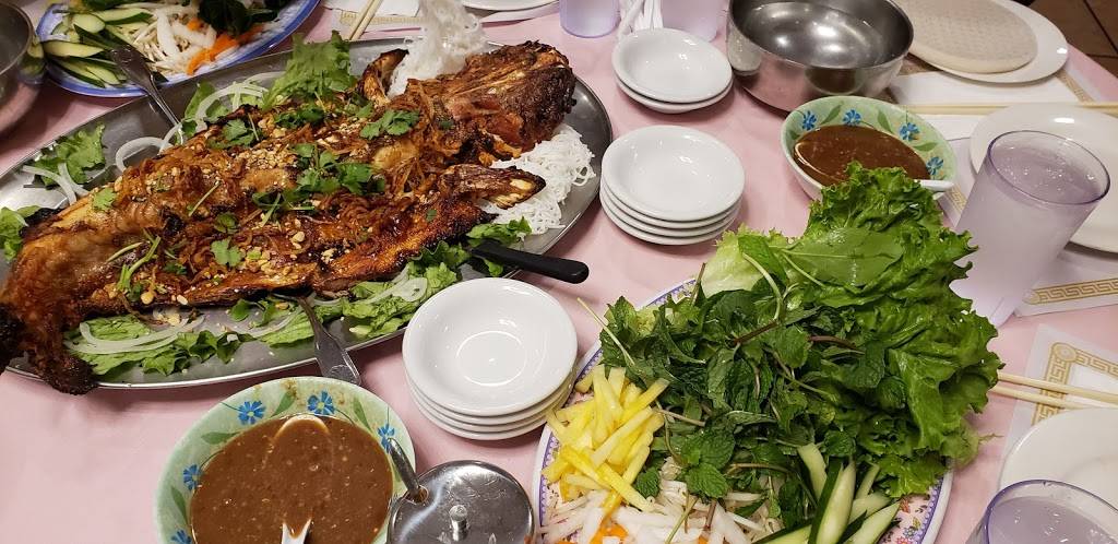 Pho Pasteur Restaurant | restaurant | 7612 Linda Vista Rd, San Diego, CA 92111, USA | 8585697515 OR +1 858-569-7515