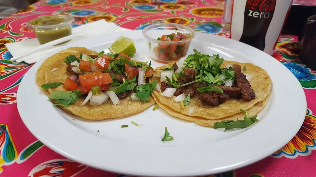 Mariscos Las Palmas | restaurant | 41925 Motor Car Pkwy c, Temecula, CA 92591, USA | 9516932222 OR +1 951-693-2222