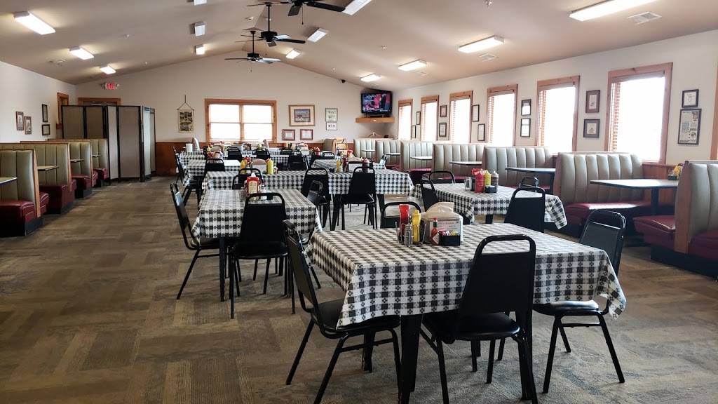Leftys Barbeque | restaurant | 2565 Genesis Rd, Crossville, TN 38571, USA | 9314844205 OR +1 931-484-4205