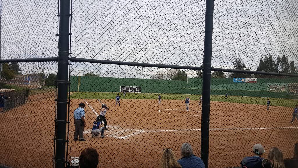 Big League Dreams Chino Hills | restaurant | 16333 Fairfield Ranch Rd, Chino Hills, CA 91709, USA | 9092876900 OR +1 909-287-6900