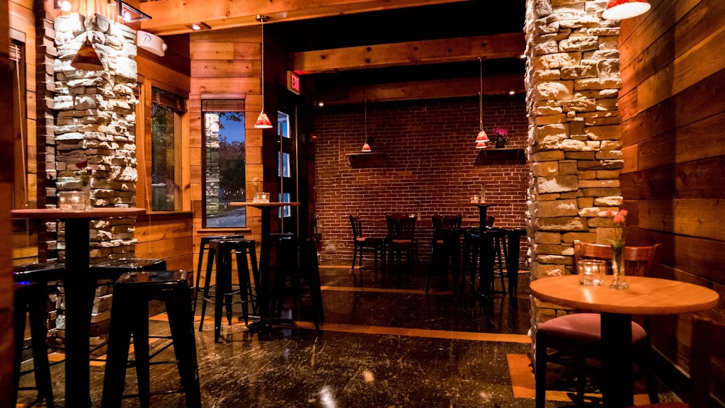 SOHO Bistro & Lounge | restaurant | 20 Old Granite St, Manchester, NH 03101, USA | 6032324085 OR +1 603-232-4085