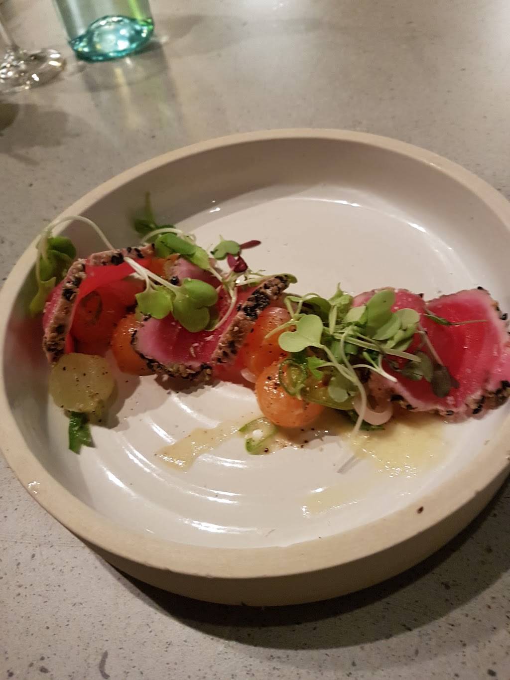 Resto Catch | restaurant | 1467 Rue de Montarville, Saint-Bruno-de-Montarville, QC J3V 3T6, Canada | 4506903100 OR +1 450-690-3100