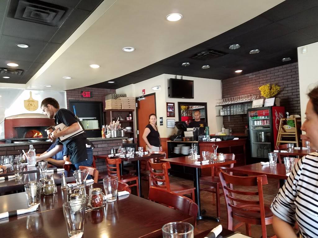 Fiamma Wood Fired Pizza | restaurant | 32 Main St, Millburn, NJ 07041, USA | 9733761110 OR +1 973-376-1110