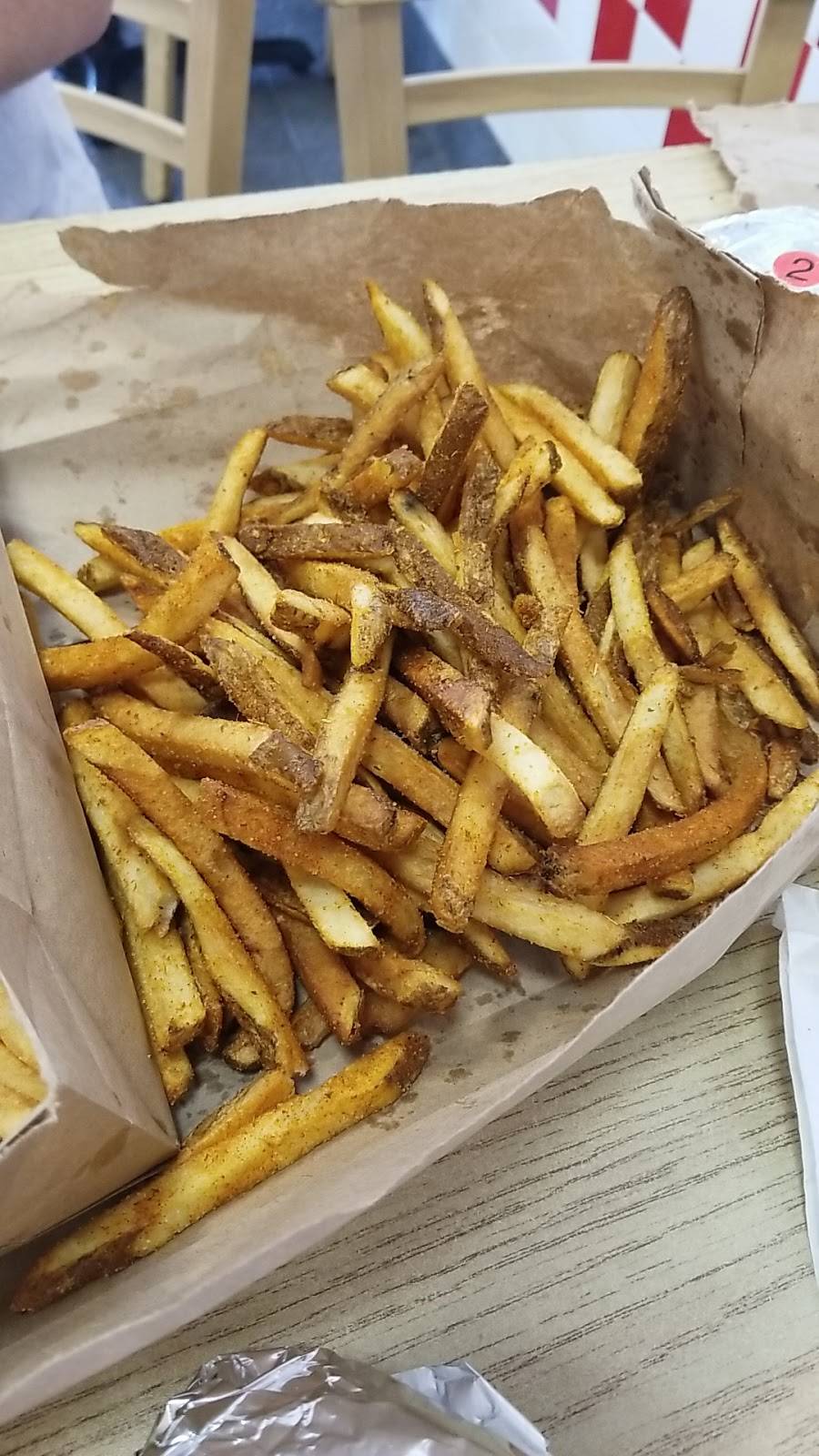 Five Guys | meal takeaway | 5010 Garth Rd, Baytown, TX 77521, USA | 2814211555 OR +1 281-421-1555