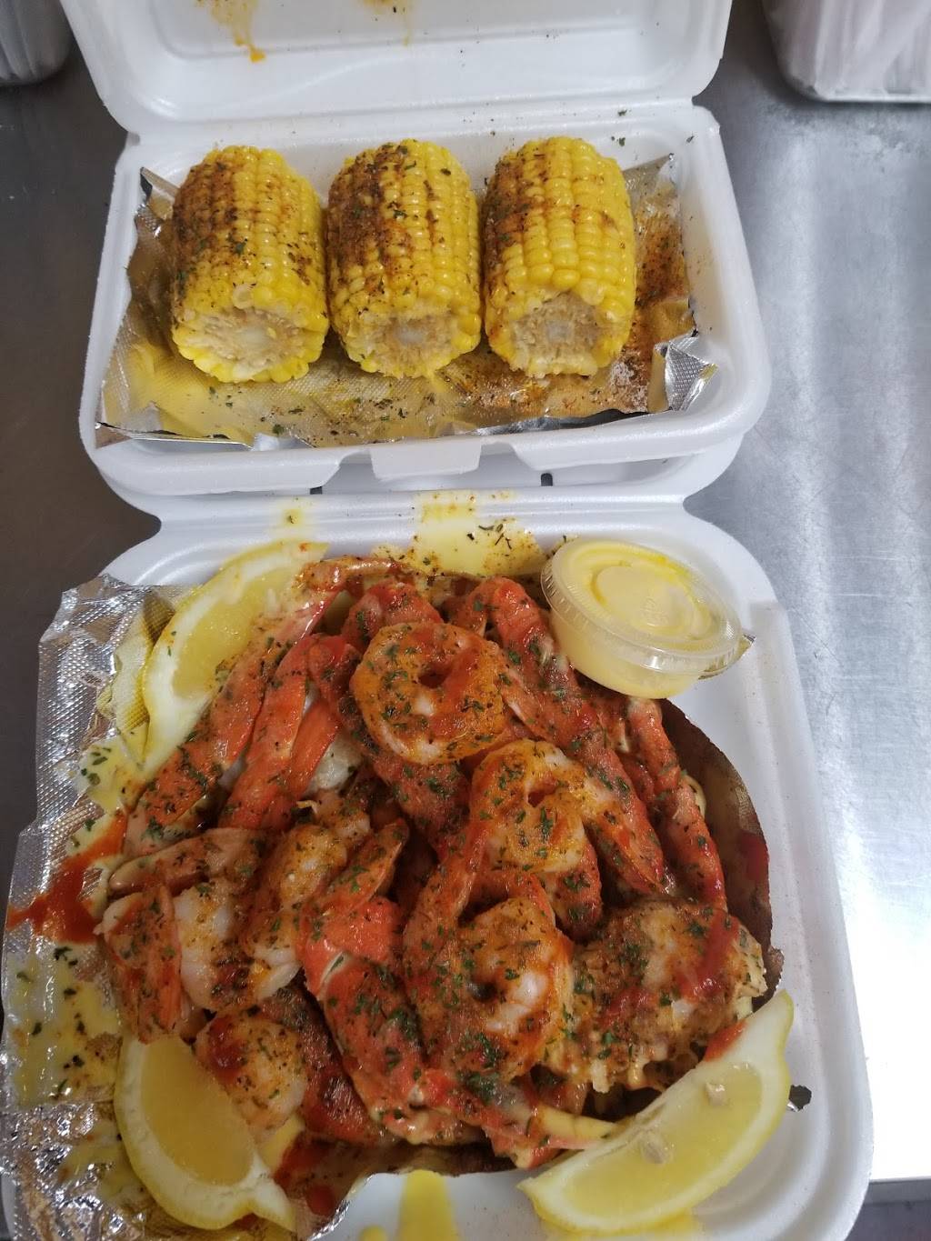 Crabs & Seafood Bros | restaurant | 20723 NW 2nd Ave, Miami Gardens, FL 33169, USA | 7866079004 OR +1 786-607-9004