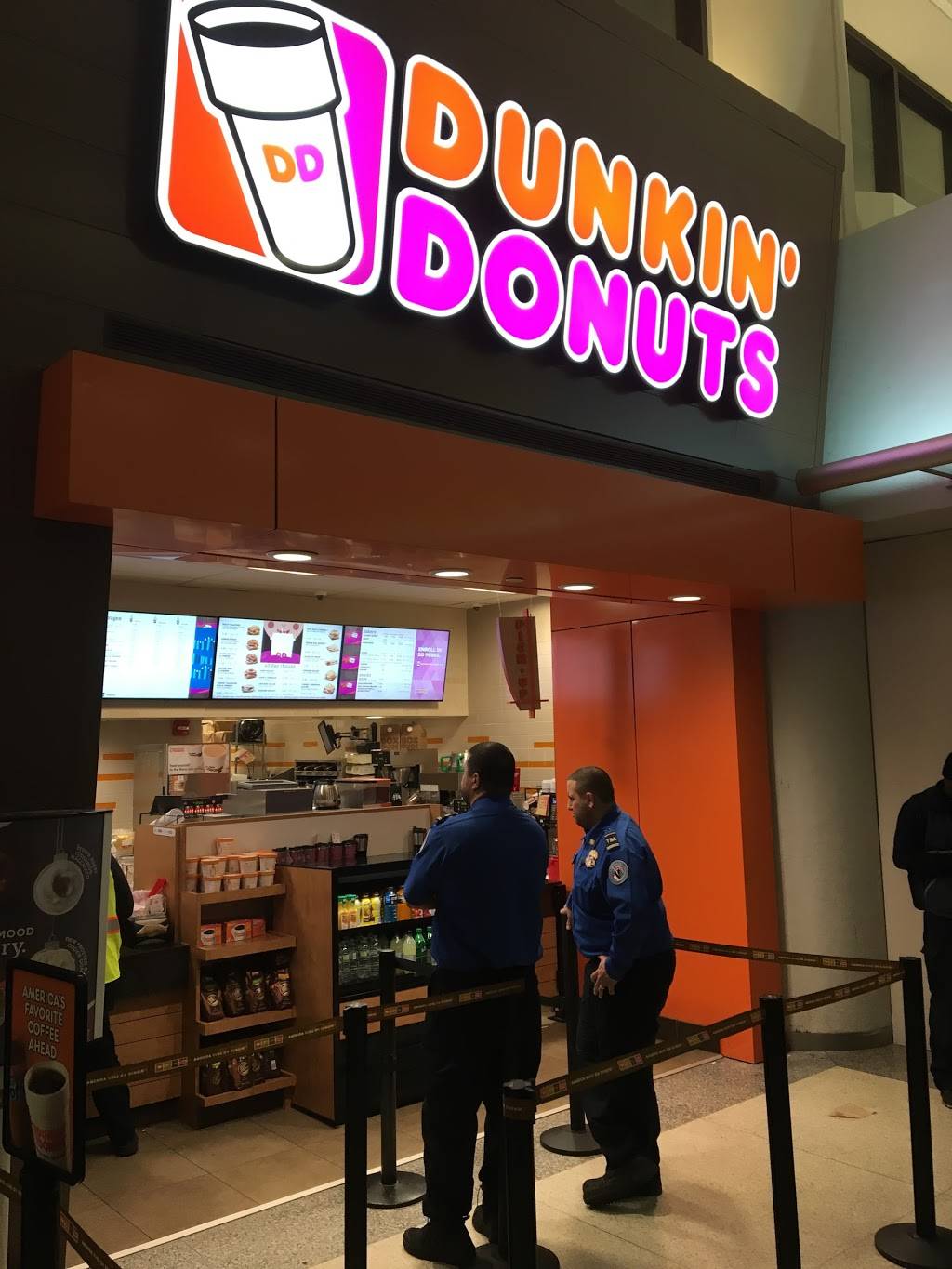 Dunkin Donuts | bakery | 104 Stadium Dr, Chapel Hill, NC 27514, USA | 9194545187 OR +1 919-454-5187