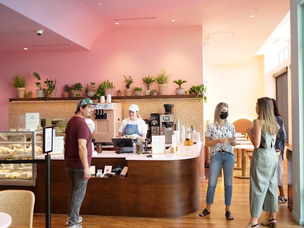 Sunnys | restaurant | 110 NW 2nd St Suite 106, Bentonville, AR 72712, USA | 4794312223 OR +1 479-431-2223