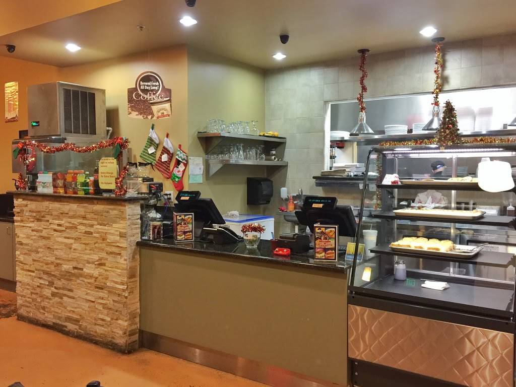 World Famous Grill | restaurant | 217 S Anaheim Blvd, Anaheim, CA 92805, USA | 7142840420 OR +1 714-284-0420