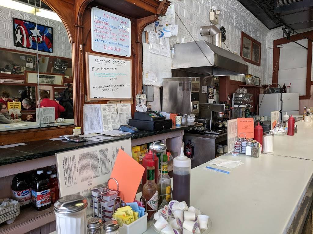 Paul Revere Restaurant | restaurant | 447 High St, Medford, MA 02155, USA | 7813959867 OR +1 781-395-9867