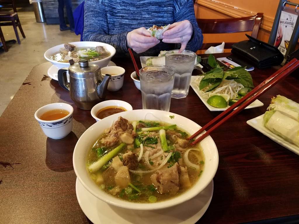 Pho T & N | restaurant | 19641 7th Ave NE #135, Poulsbo, WA 98370, USA | 3603941601 OR +1 360-394-1601