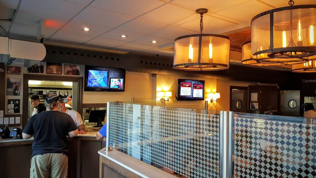 Chicago Style Pizza | restaurant | 534 Upper Sherman Ave, Hamilton, ON L8V 3M1, Canada | 9055758800 OR +1 905-575-8800