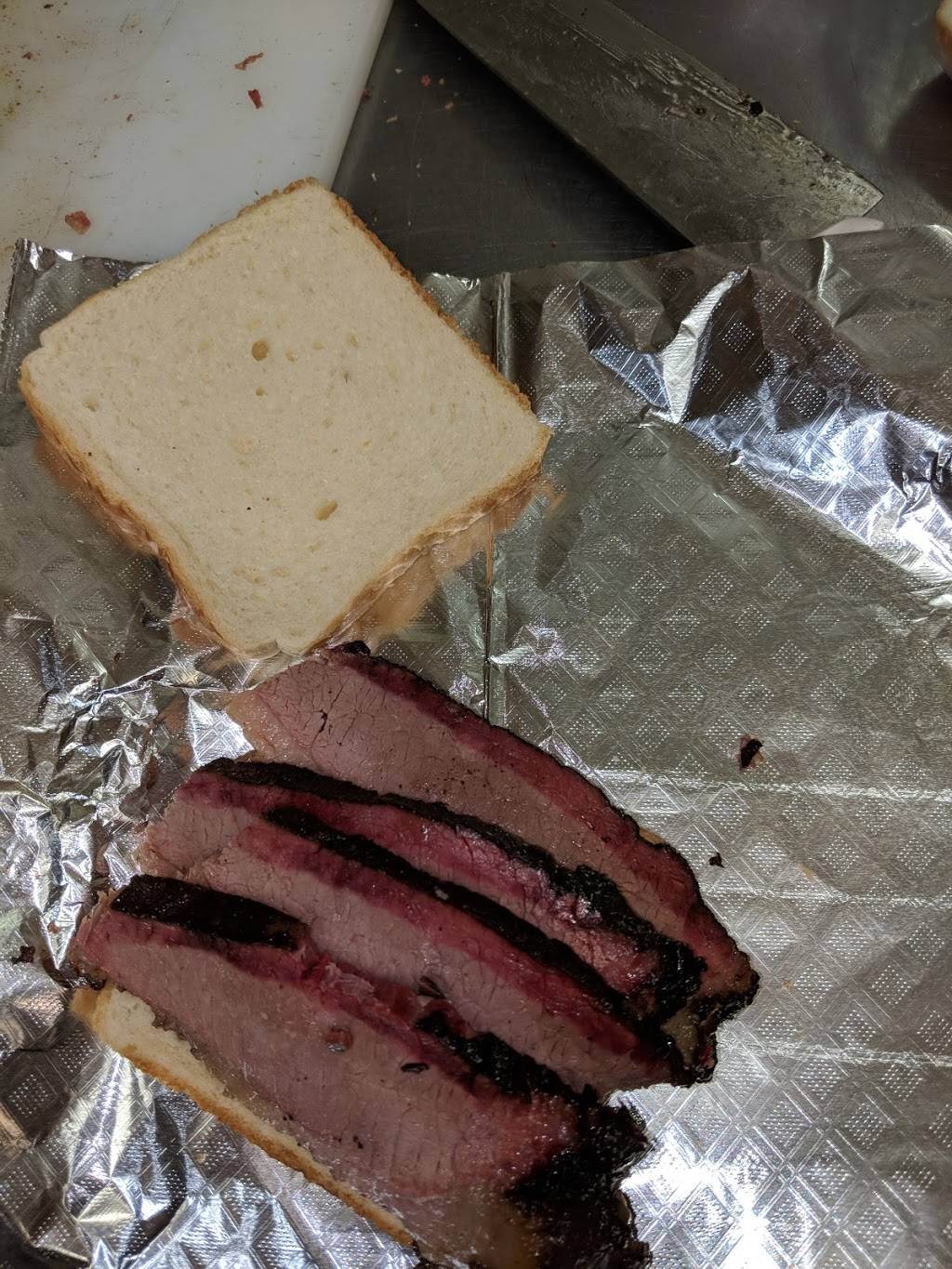 B & K Smokehouse & Catering | restaurant | 5000 Hohen Ave, Dallas, TX 75215, USA | 2144174073 OR +1 214-417-4073