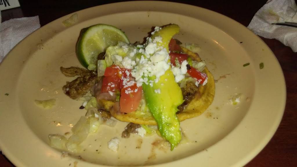 Taqueria Anguiano | restaurant | 200-298 Worth St, Henderson, TX 75654, USA | 9037223906 OR +1 903-722-3906