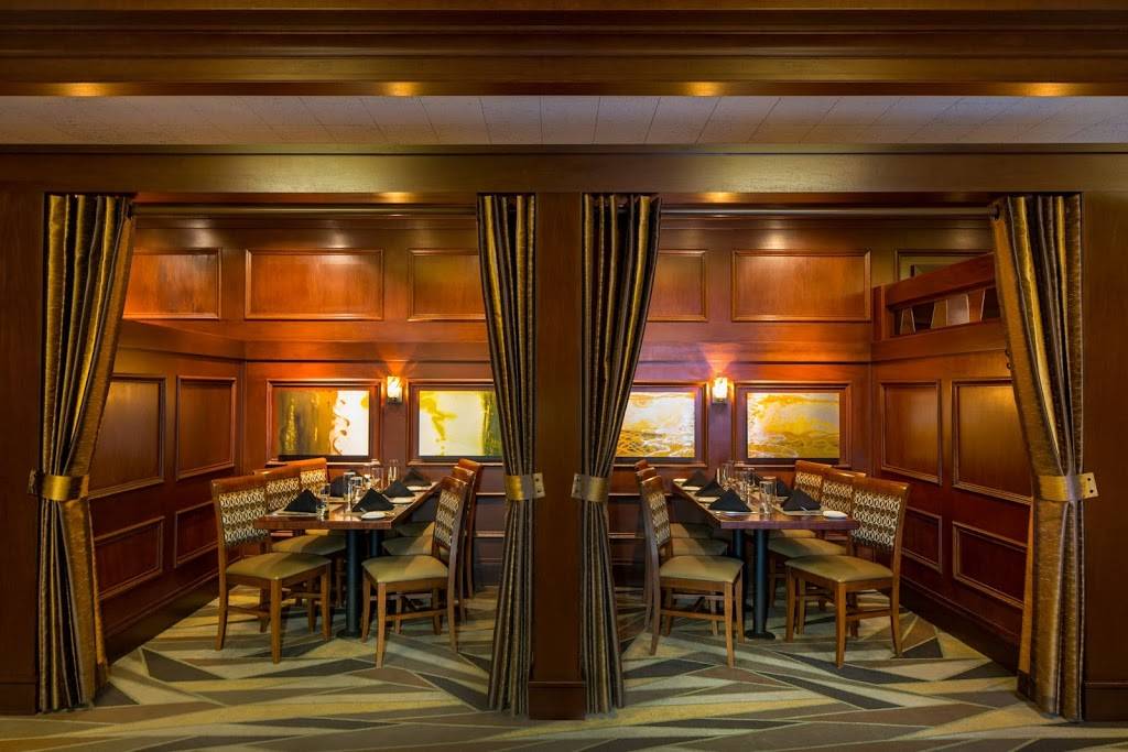 McCormick & Schmicks Seafood & Steaks | restaurant | 448 W 47th St, Kansas City, MO 64112, USA | 8165316800 OR +1 816-531-6800