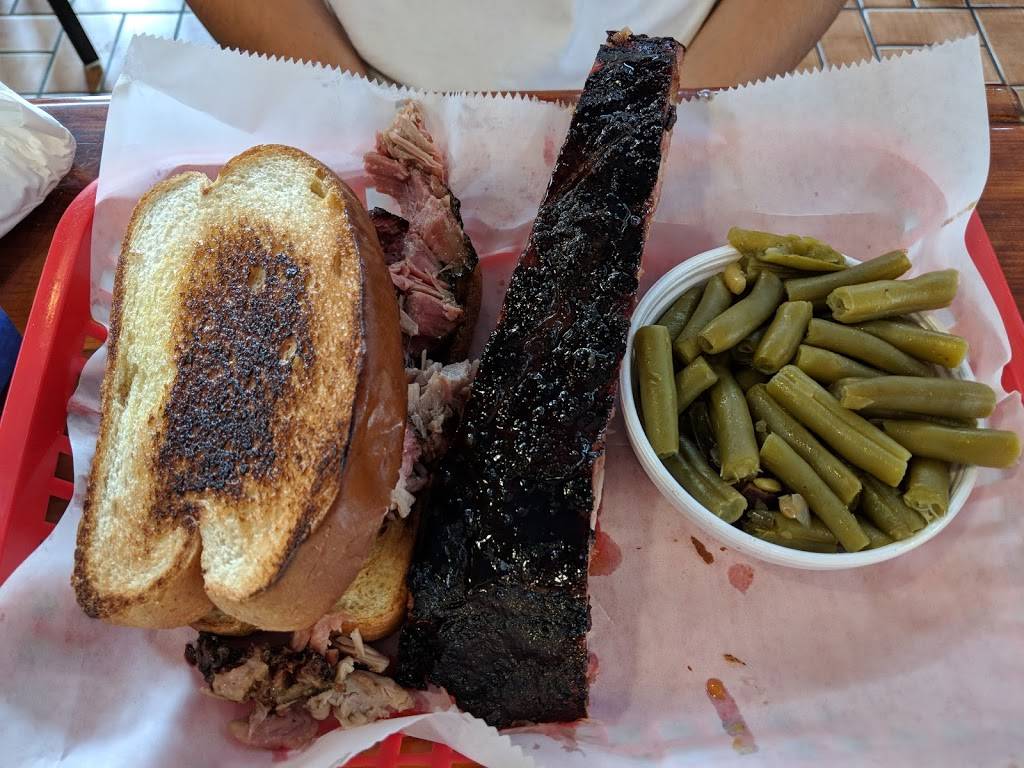 Adams Rib Co. | restaurant | 1515 SW 13th St, Gainesville, FL 32608, USA | 3527274005 OR +1 352-727-4005