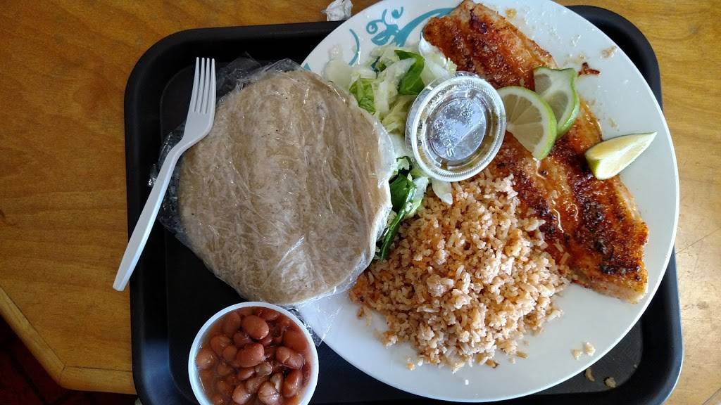 Surfin Chicken Grill | restaurant | 71 Via Pico Plaza, San Clemente, CA 92672, USA | 9494986603 OR +1 949-498-6603