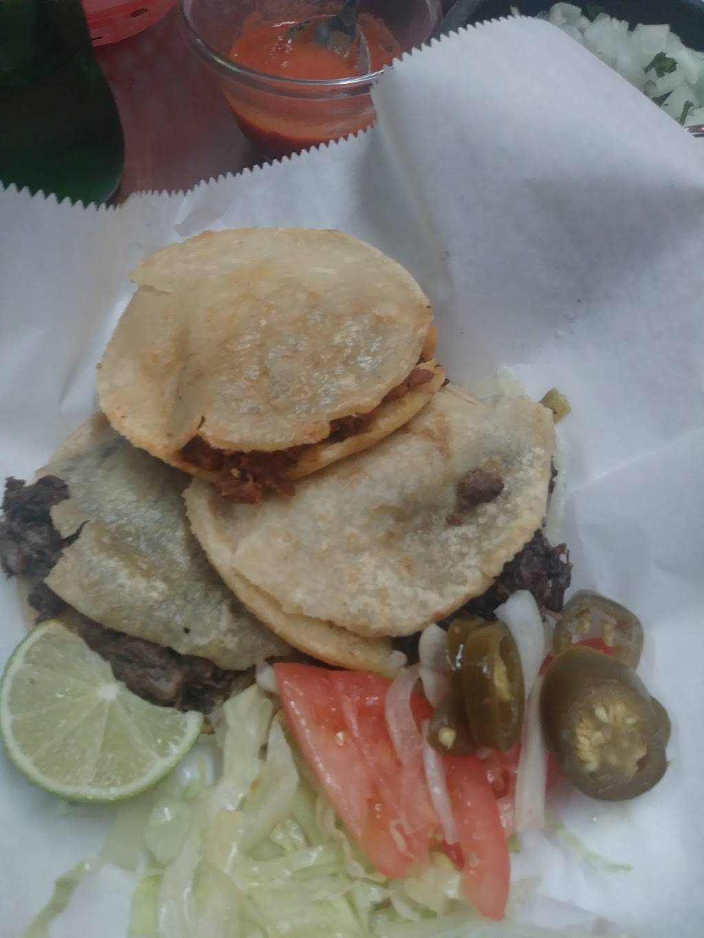 Taqueria San Luis | restaurant | 528 W Seminary Dr, Fort Worth, TX 76115, USA | 8179263011 OR +1 817-926-3011