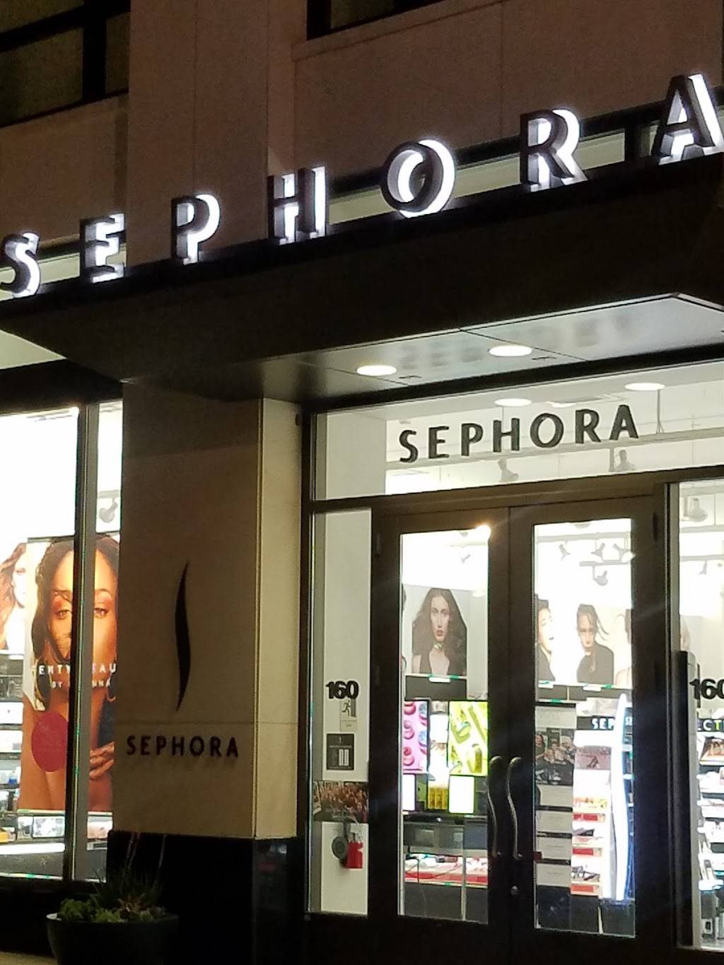 Verns BBQ | restaurant | 26199 Chardon Rd, Richmond Heights, OH 44143, USA | 4406818033 OR +1 440-681-8033