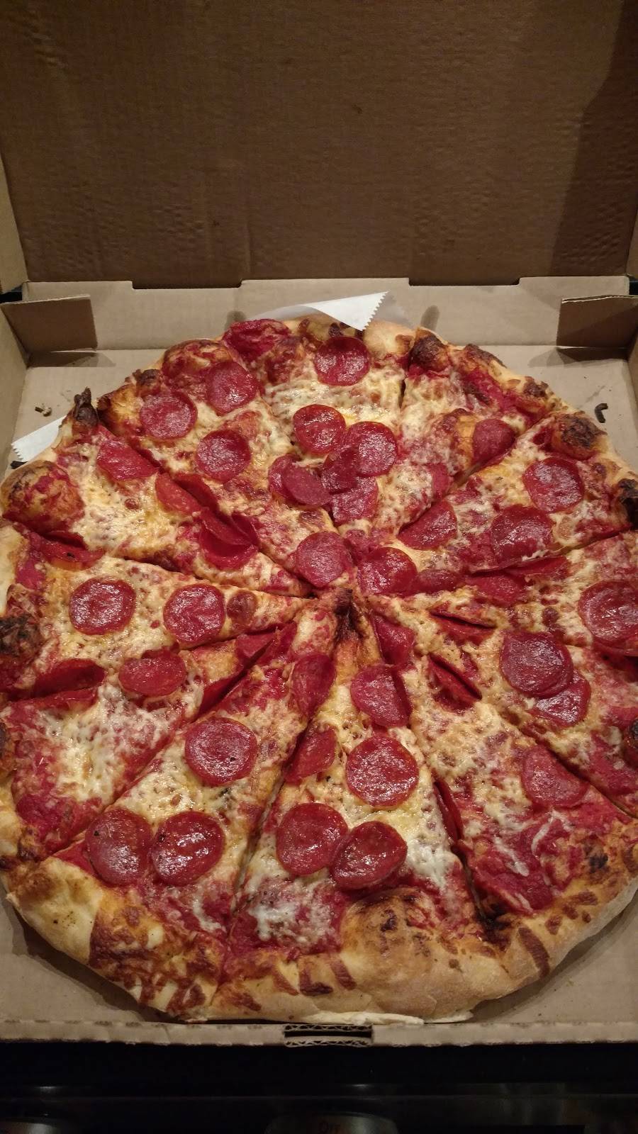 MACs Pizza Shack | restaurant | 3290 Canandaigua Rd, Macedon, NY 14502, USA | 3159865678 OR +1 315-986-5678