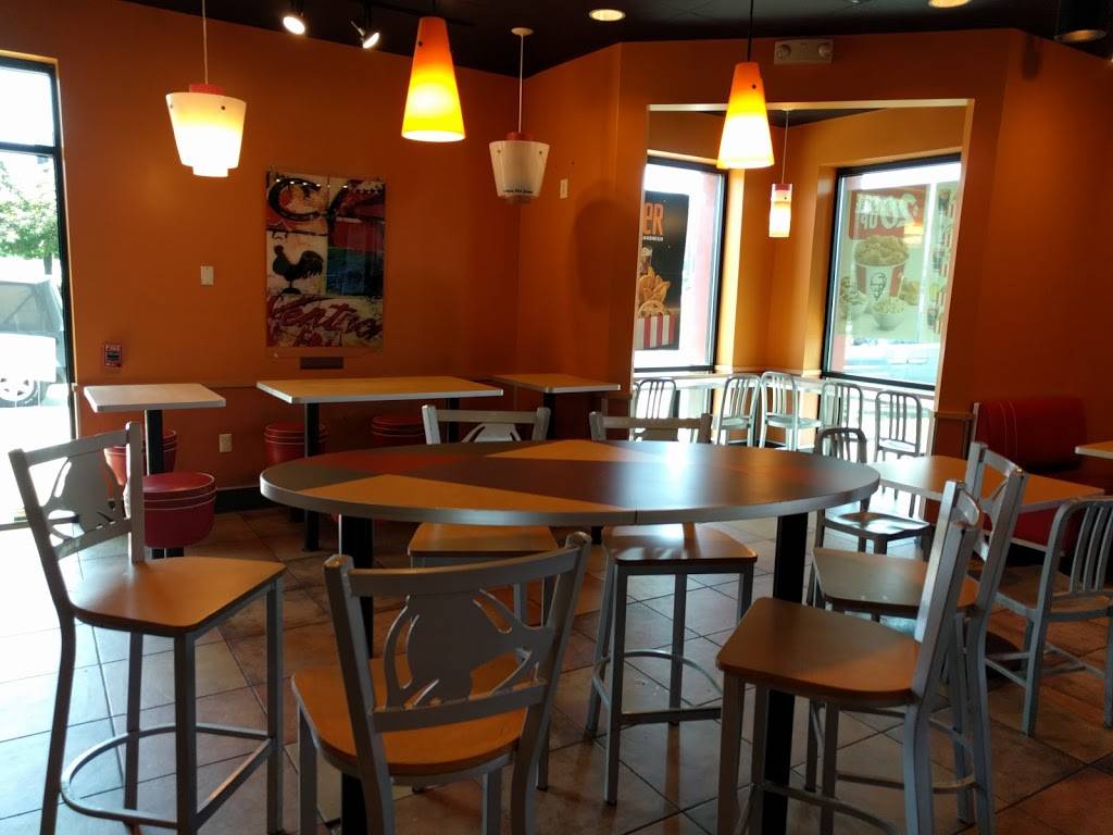 KFC | restaurant | 947 S Township Line Rd, Royersford, PA 19468, USA | 6107924135 OR +1 610-792-4135