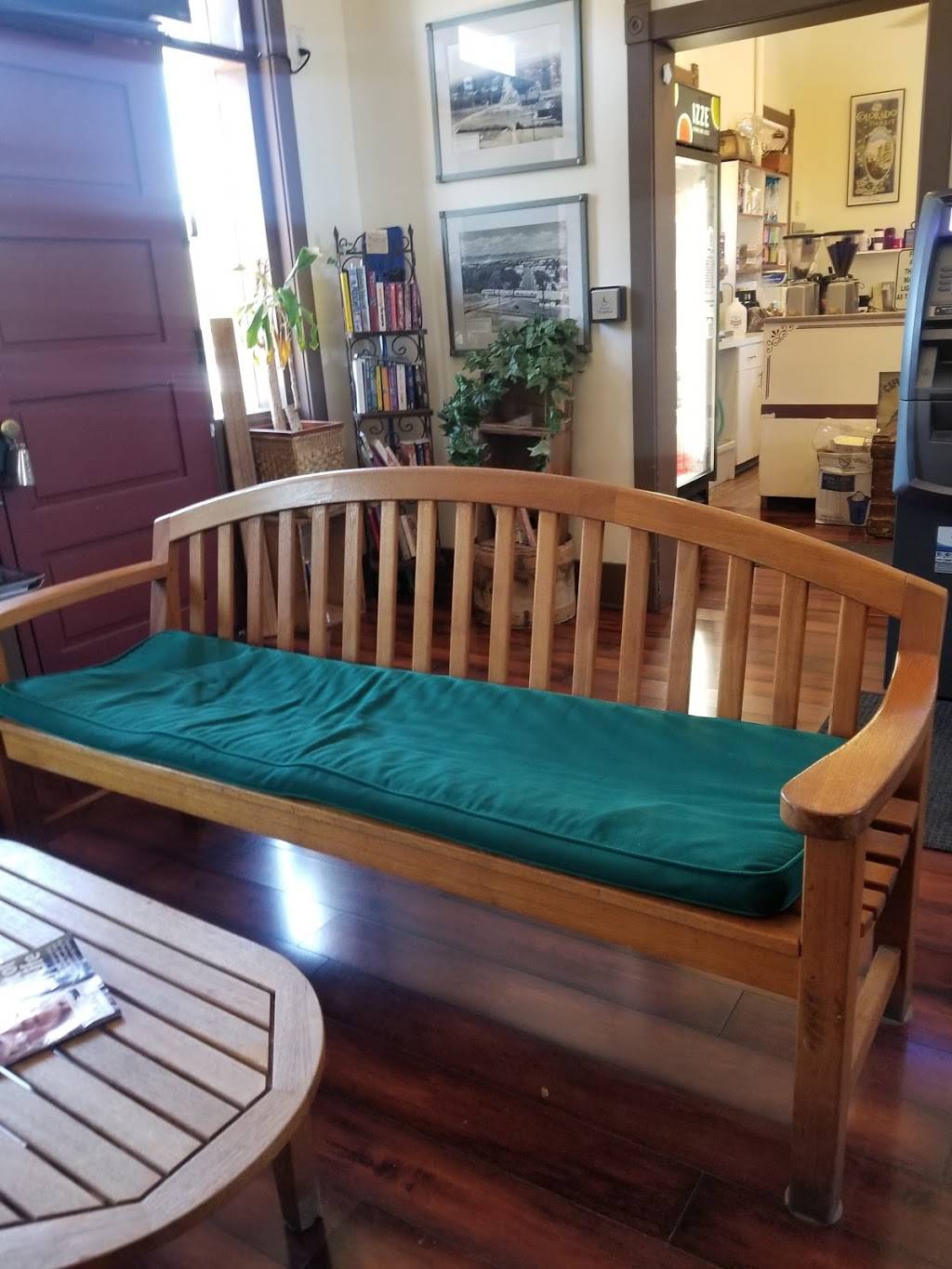 Romancing the Bean | cafe | 5800 S Prince St, Littleton, CO 80120, USA | 3037978257 OR +1 303-797-8257