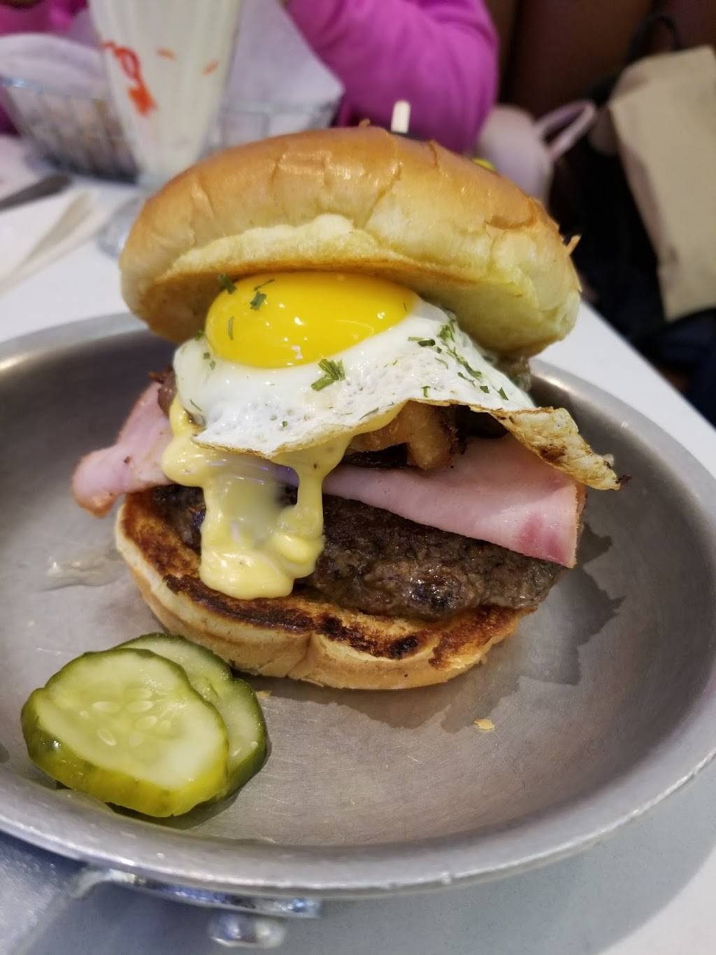 Small Batch | restaurant | 237 W 5th St, Winston-Salem, NC 27101, USA | 3368936395 OR +1 336-893-6395