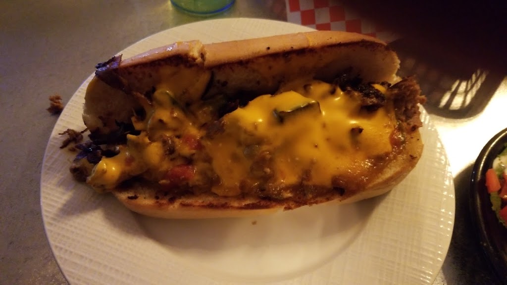 Ikes Bar and Grill | restaurant | 122 W 6th St, Cheyenne, WY 82007, USA | 3078297887 OR +1 307-829-7887