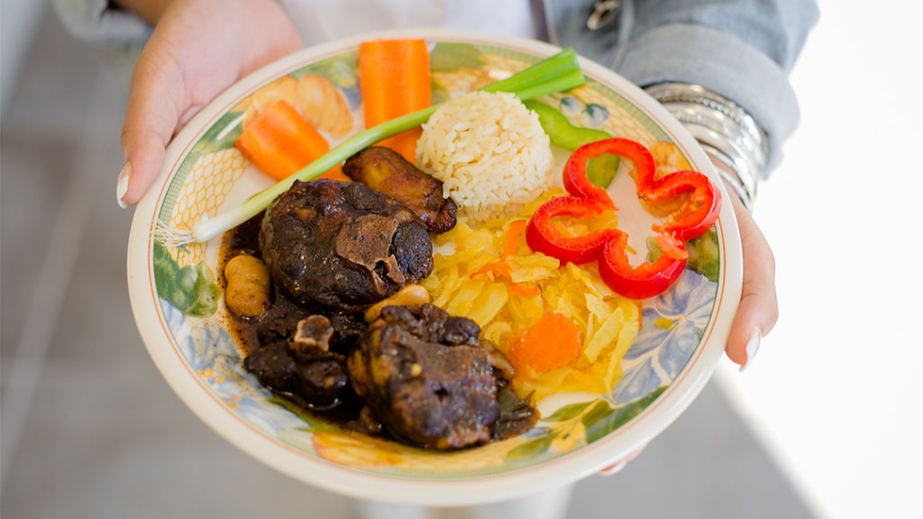 Jeans Jamaican Take Out | restaurant | 1352 Springfield Ave, Irvington, NJ 07111, USA | 9733718786 OR +1 973-371-8786