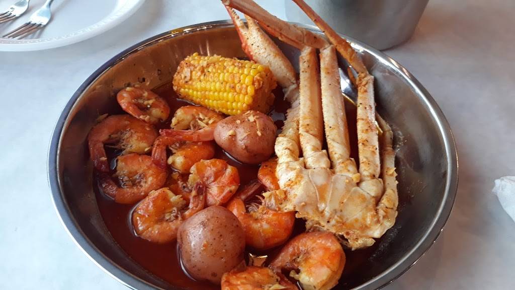 The Juicy Crab | restaurant | 1873 Jonesboro Rd Suite#1-5, McDonough, GA 30253, USA | 6787827210 OR +1 678-782-7210