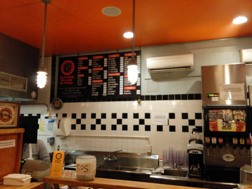 Burgers, Shakes & Fries | restaurant | 302 Delavan Ave, Greenwich, CT 06830, USA | 2035317433 OR +1 203-531-7433