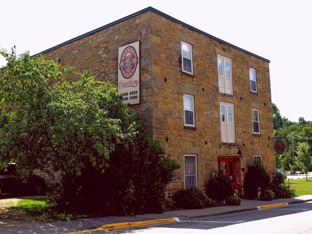 Brewery Creek Brewpub & Inn | restaurant | 23 Commerce St, Mineral Point, WI 53565, USA | 6089873298 OR +1 608-987-3298