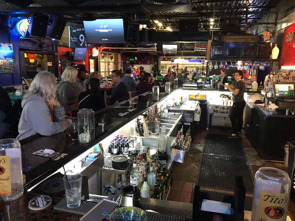 The Shot Spot Bar & Grill | restaurant | 1602 TX-121 BUS, Lewisville, TX 75067, USA | 9725375888 OR +1 972-537-5888