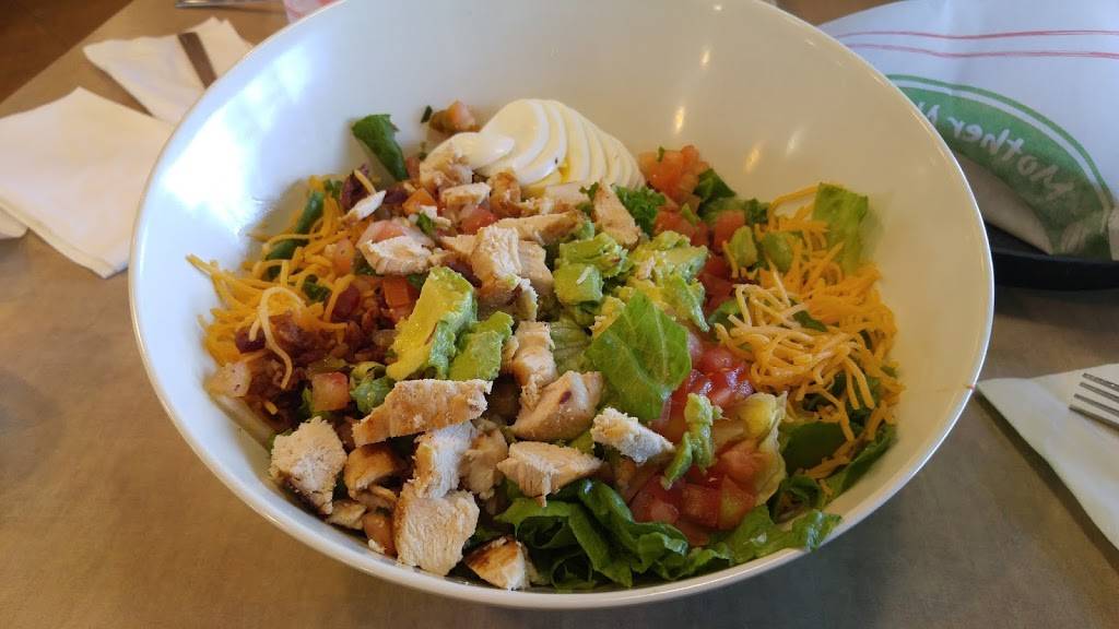 Farmer Boys | restaurant | 18288 Collier Ave, Lake Elsinore, CA 92530, USA | 9512458885 OR +1 951-245-8885