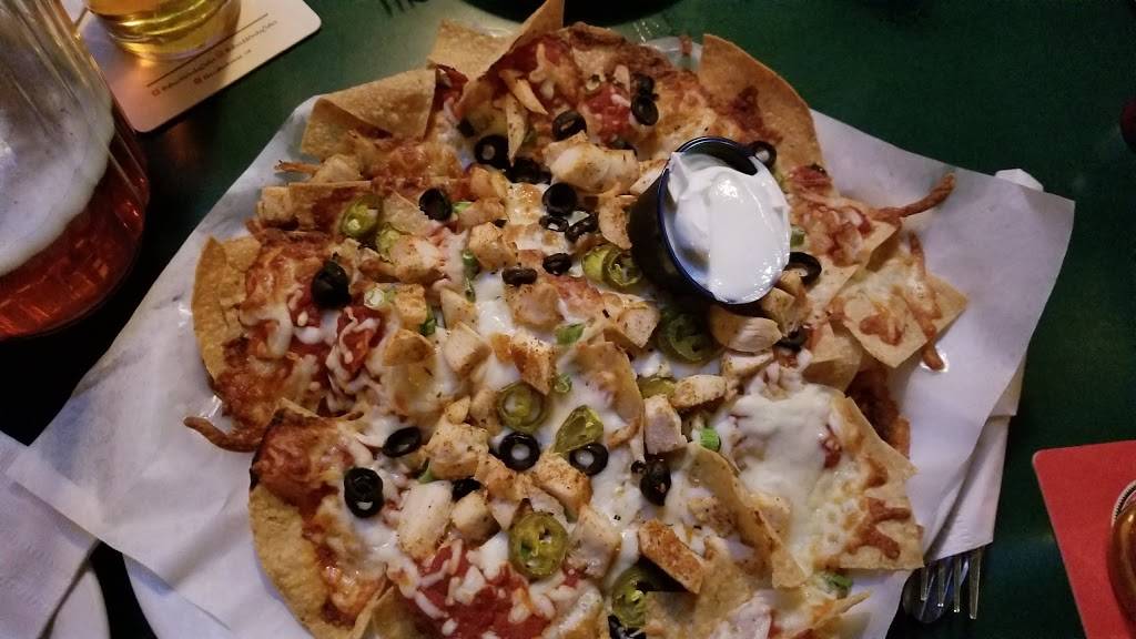 Blackburn Arms Pub Restaurant | restaurant | 2586 Innes Rd, Gloucester, ON K1B 4Z6, Canada | 6138304829 OR +1 613-830-4829