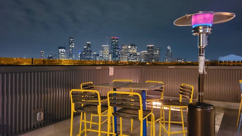 Buffalo Bayou Brewing Co | restaurant | 2101 Summer St, Houston, TX 77007, USA | 7137143335 OR +1 713-714-3335