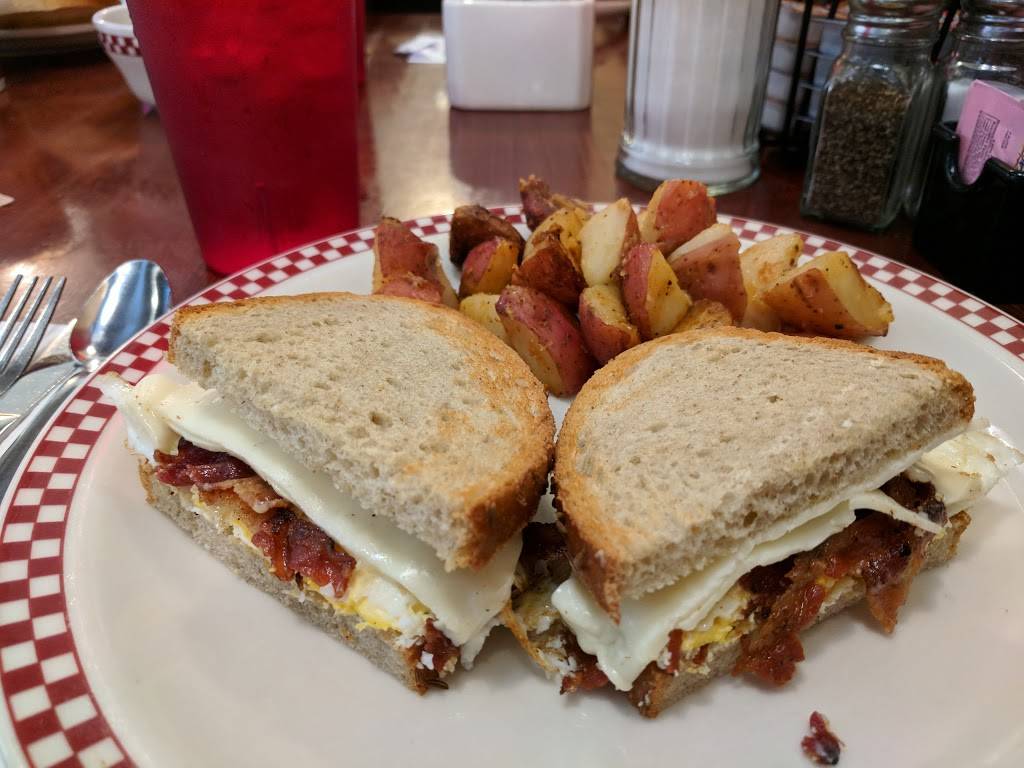 Ottos Kitchen & Comfort | restaurant | 95 East St, Pittsfield, MA 01201, USA | 4133444748 OR +1 413-344-4748