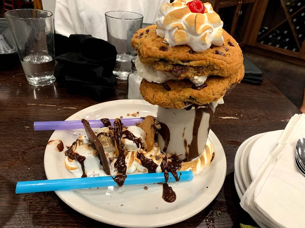 Havana Harrys | restaurant | 4612 S Le Jeune Rd, Coral Gables, FL 33146, USA | 3056612622 OR +1 305-661-2622