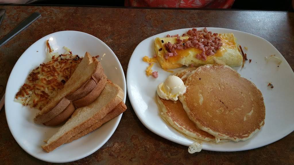 Perkins Restaurant & Bakery | restaurant | 1700 Tamiami Trail, Port Charlotte, FL 33948, USA | 9412551155 OR +1 941-255-1155