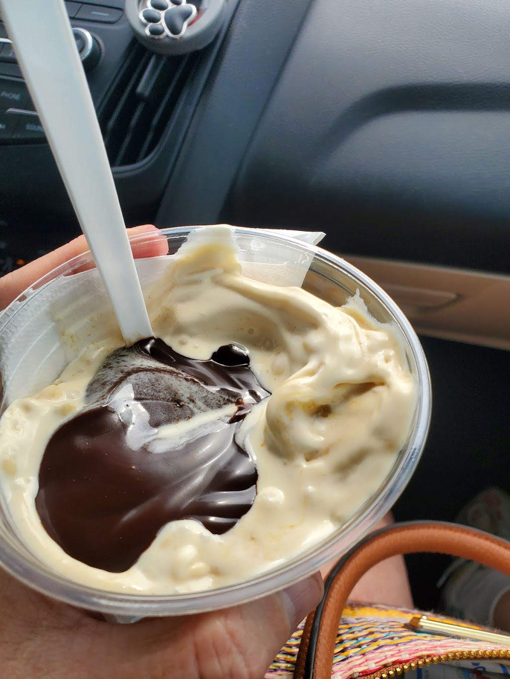 Andys Frozen Custard | restaurant | 10788 W 21st St, Wichita, KS 67205, USA | 3164251855 OR +1 316-425-1855