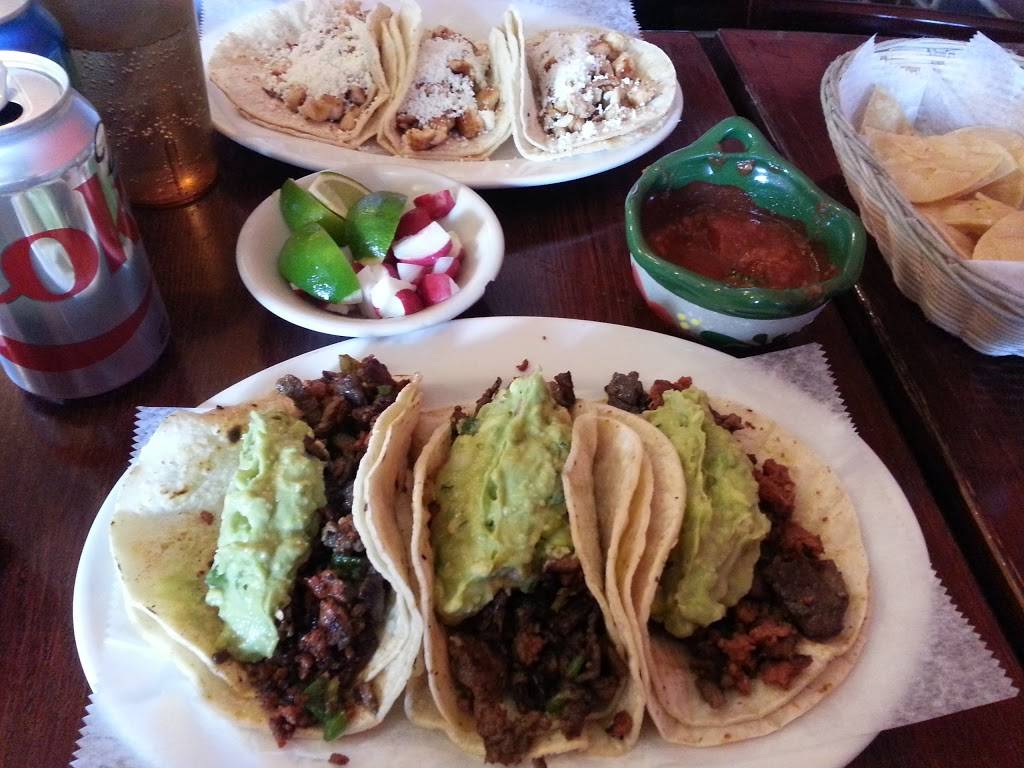 Taquitos | restaurant | 6720 14th Ave, Brooklyn, NY 11219, USA | 7189424990 OR +1 718-942-4990