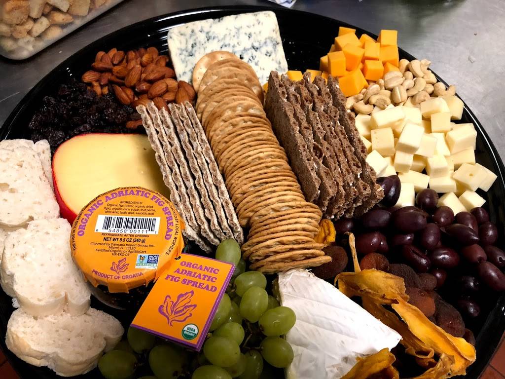 TrueNorth Cafe Hyde Park | restaurant | 1323 E 57th St, Chicago, IL 60637, USA | 7735387372 OR +1 773-538-7372