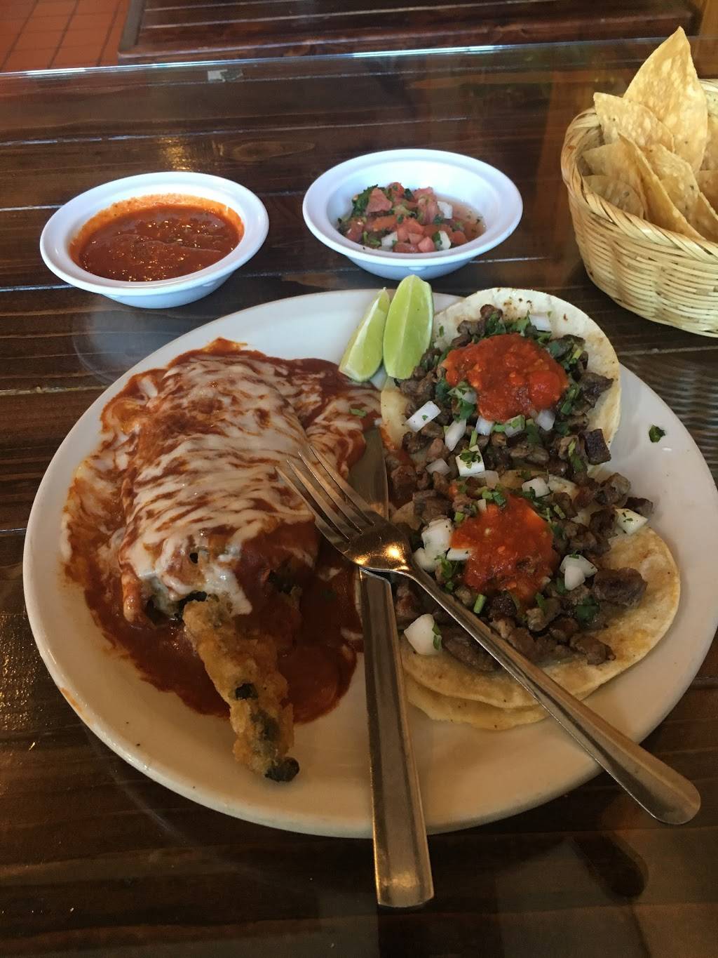 Melissas Taqueria | restaurant | 160 Visitacion Ave, Brisbane, CA 94005, USA | 4156561369 OR +1 415-656-1369